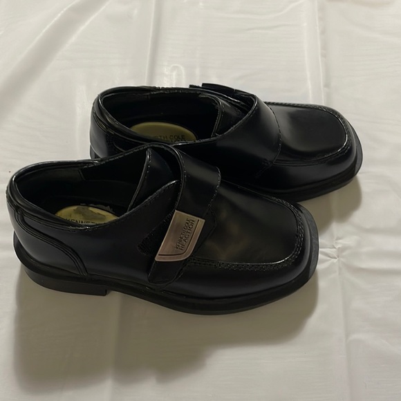 Kenneth Cole Reaction Other - Kenneth Cole Reaction boys dress shoes brand new size 8M